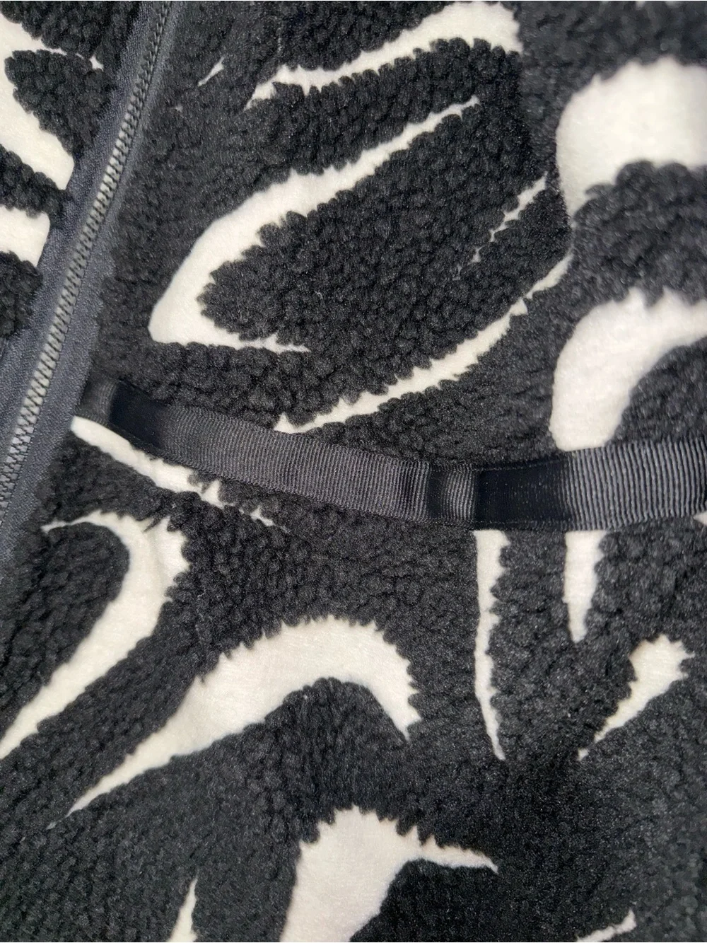 Nike warm sherpa